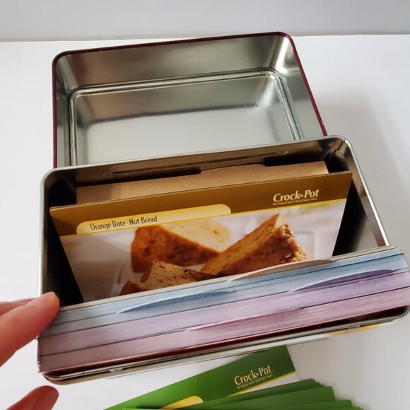 CROCK POT Tin Container Recipe Box Over 70 Different Recipes + Blank Cards Meals - Picture 9 of 11